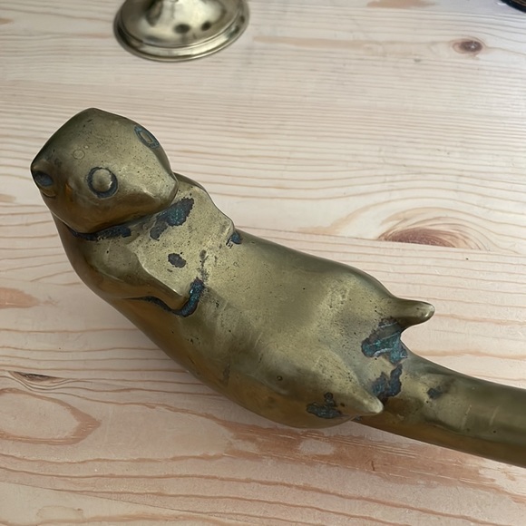 Rare and Unique Vintage Brass Otter - Picture 3 of 4